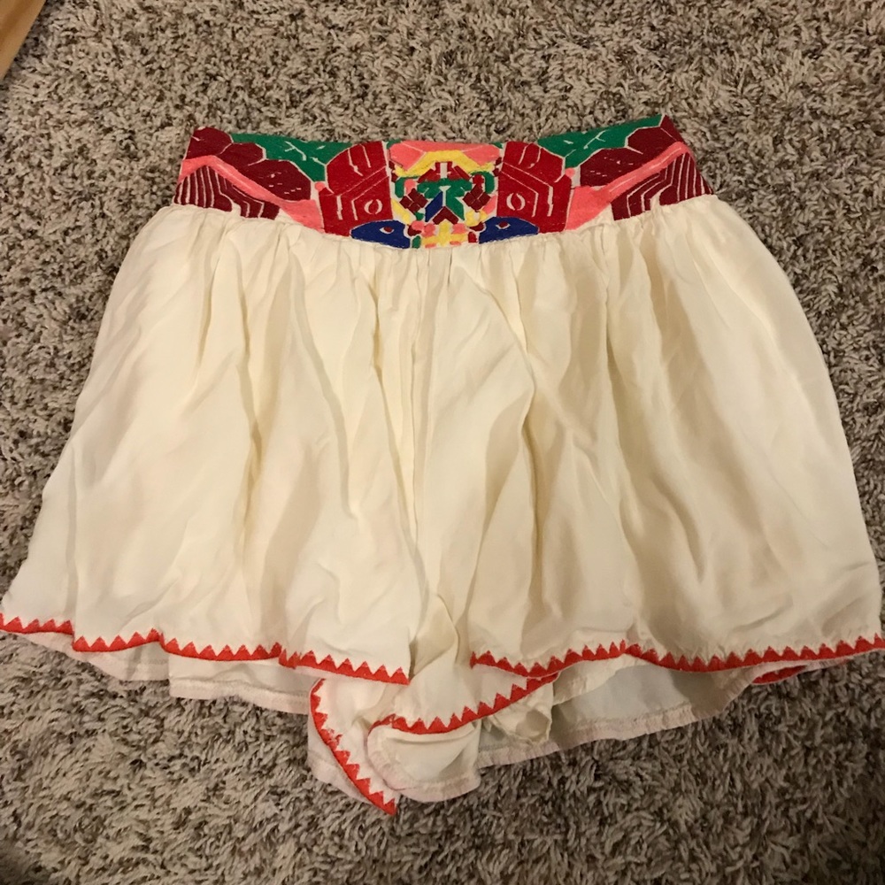 Patterned shorts
